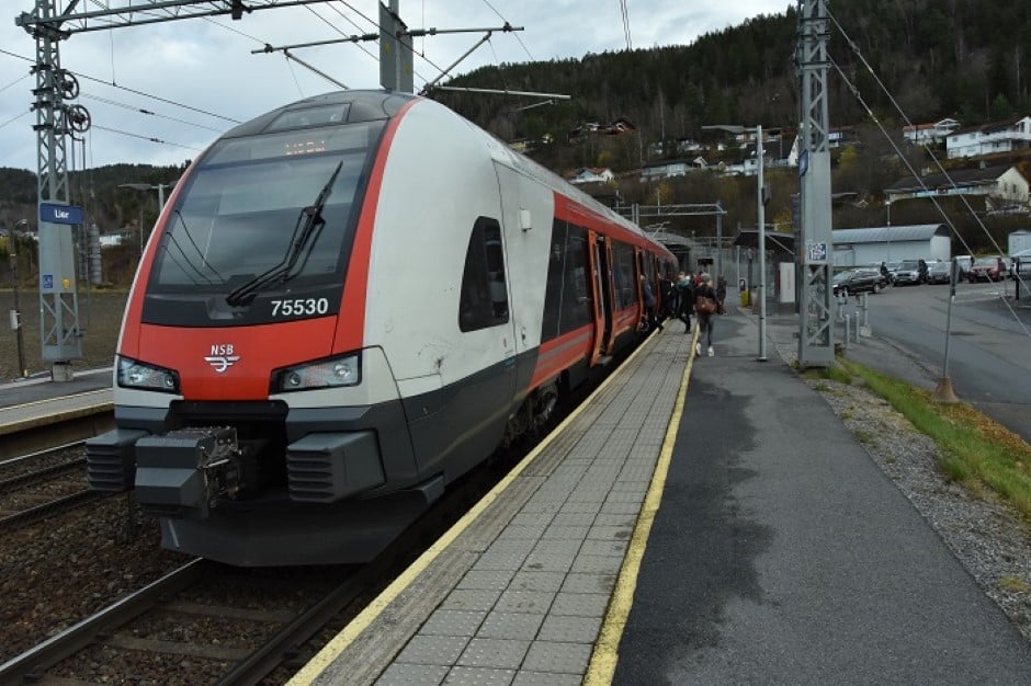Drammenbanen Lier stasjon