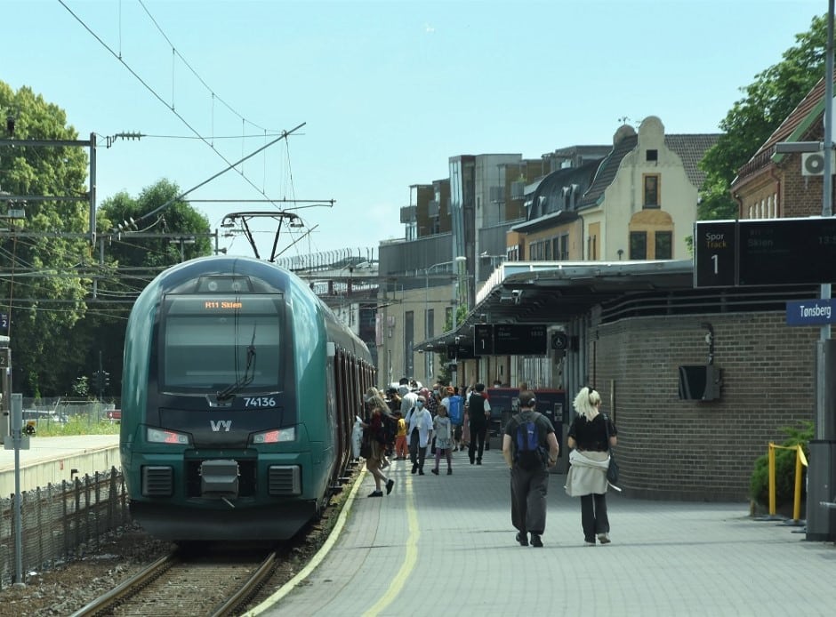Vy-tog Tønsberg stasjon