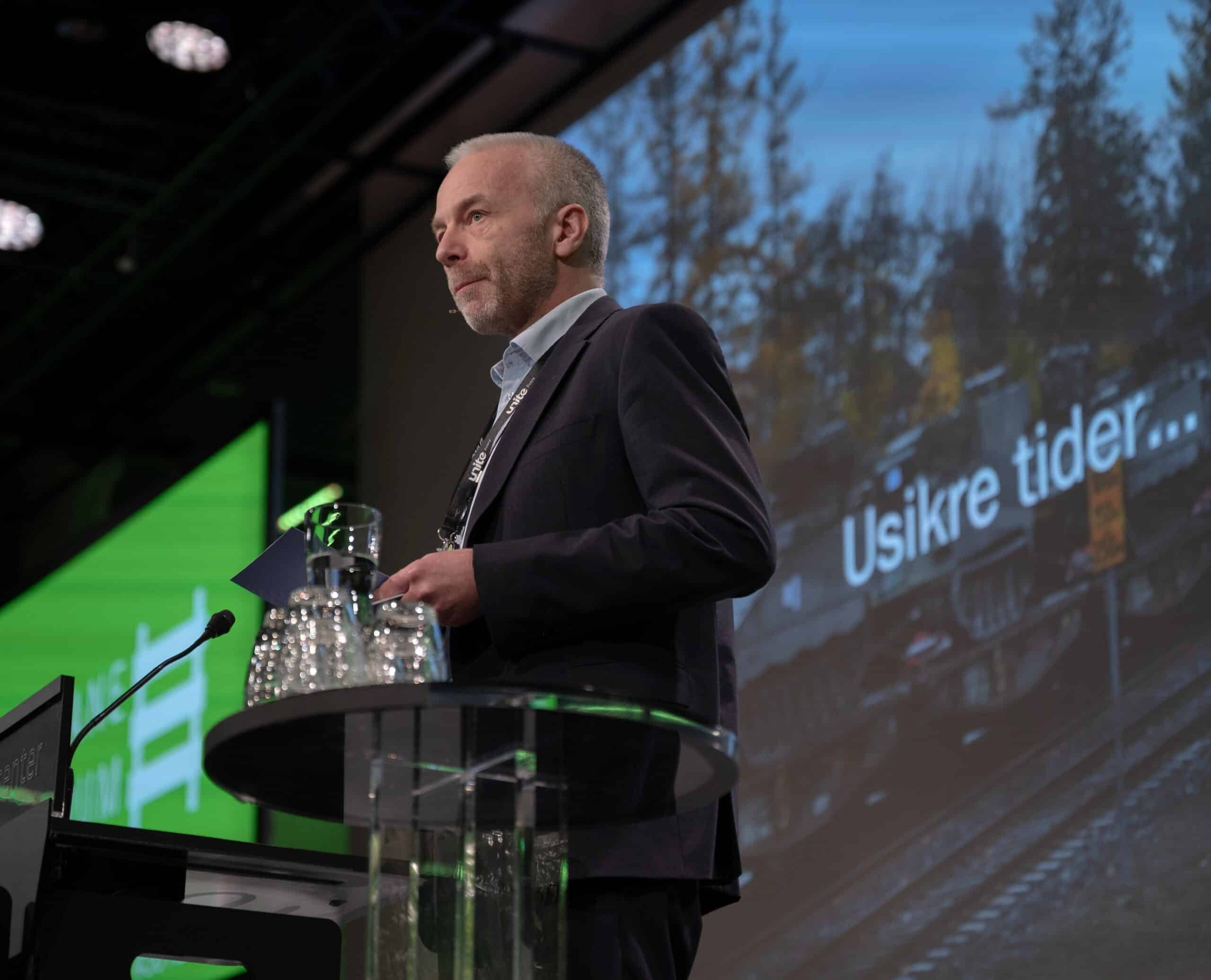 -Det er stor interesse for mer kunnskap om jernbanens muligheter også i sammenheng med forsvar og beredskap, sier Jan Frederik Geiner.