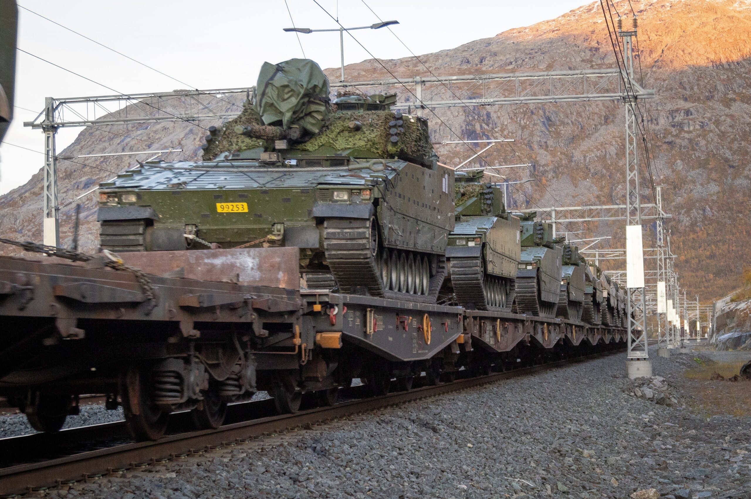 Militærtog på Ofotbanen.