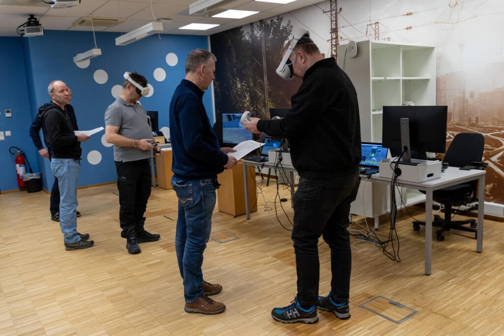 CargoNet i VR saman med Hallgeir og Arnt Einar